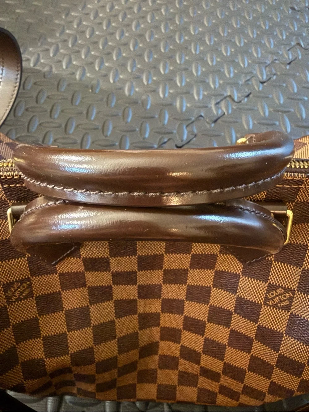 Authentic LV Speedy Bandoulière 30